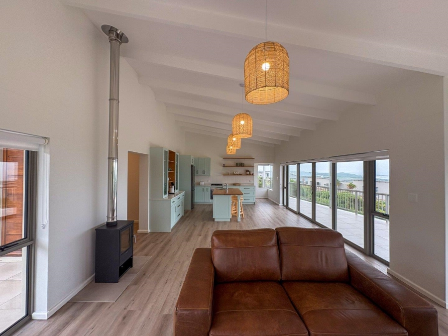 3 Bedroom Property for Sale in Stilbaai Western Cape